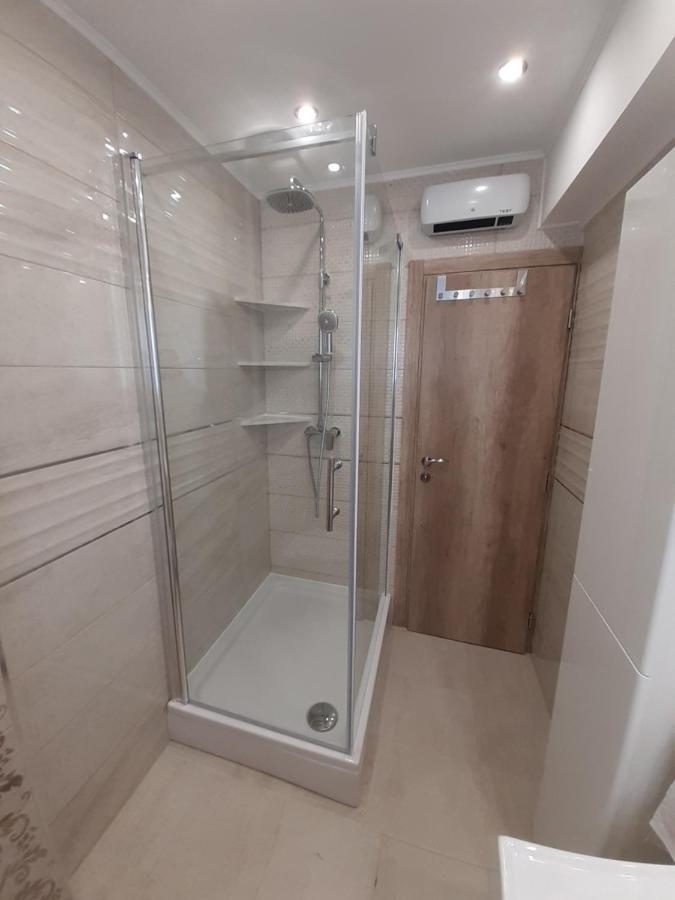 Apartment Lucky With Jacuzzi Trogir Buitenkant foto